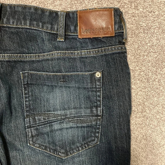 Lee Modern Series Straight Fit Straight Leg jeans 38x30 - Picture 16 of 16